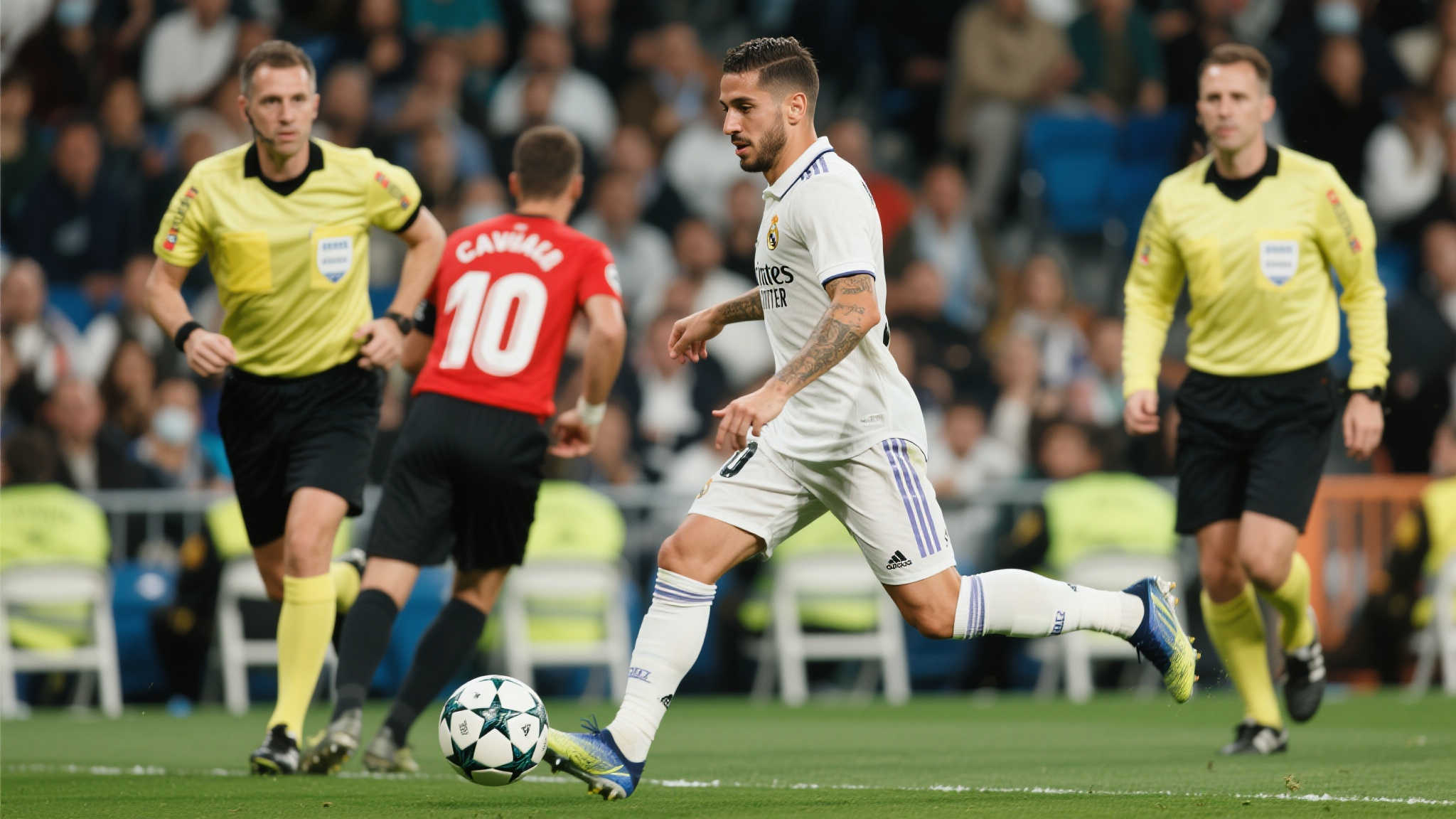 尽管后卫常被认为是幕后英雄，但卡瓦哈尔此次用完美覆